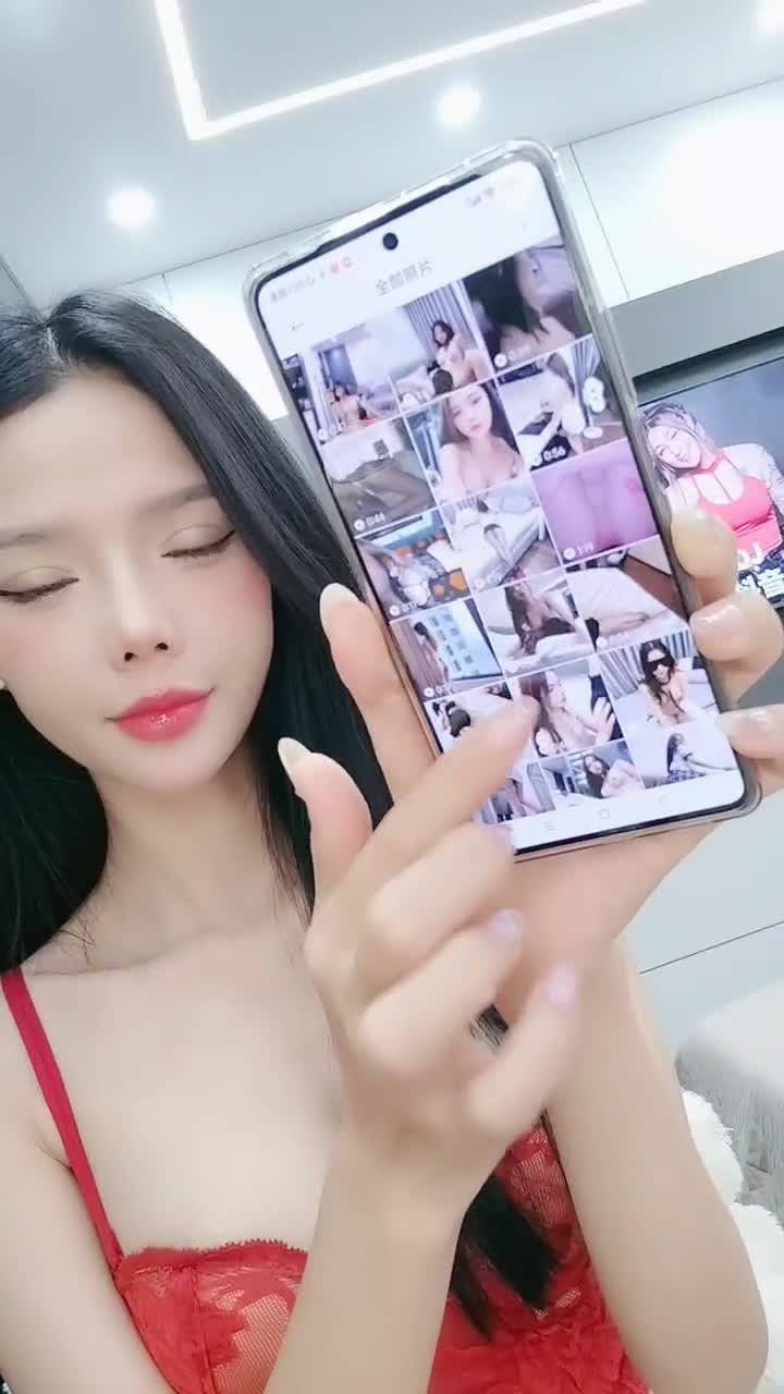 高颜值绿播【小baby】完美身材~A4腰~诱人锁骨【20V】 (18)