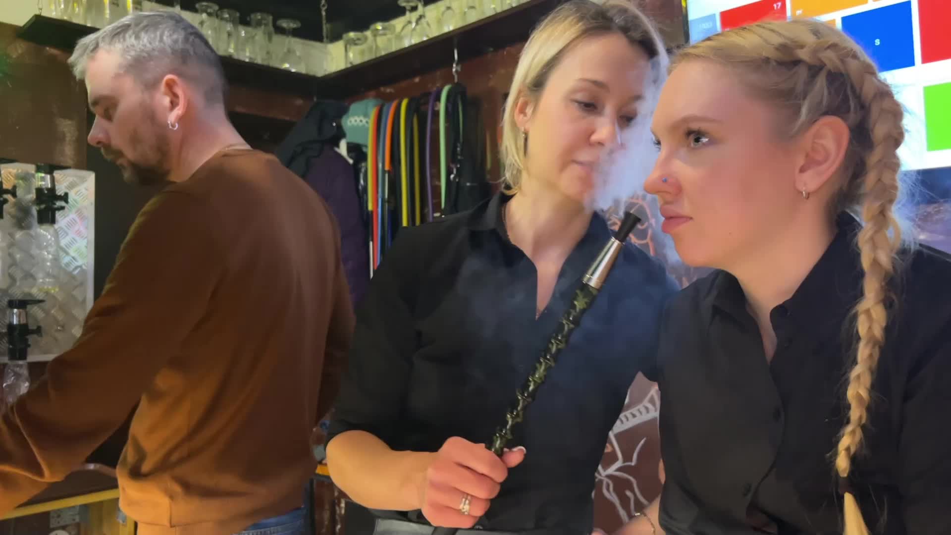 【dirtypub】-快餐店后厨三位佳丽，做餐自慰两不误【18V】1 (16)