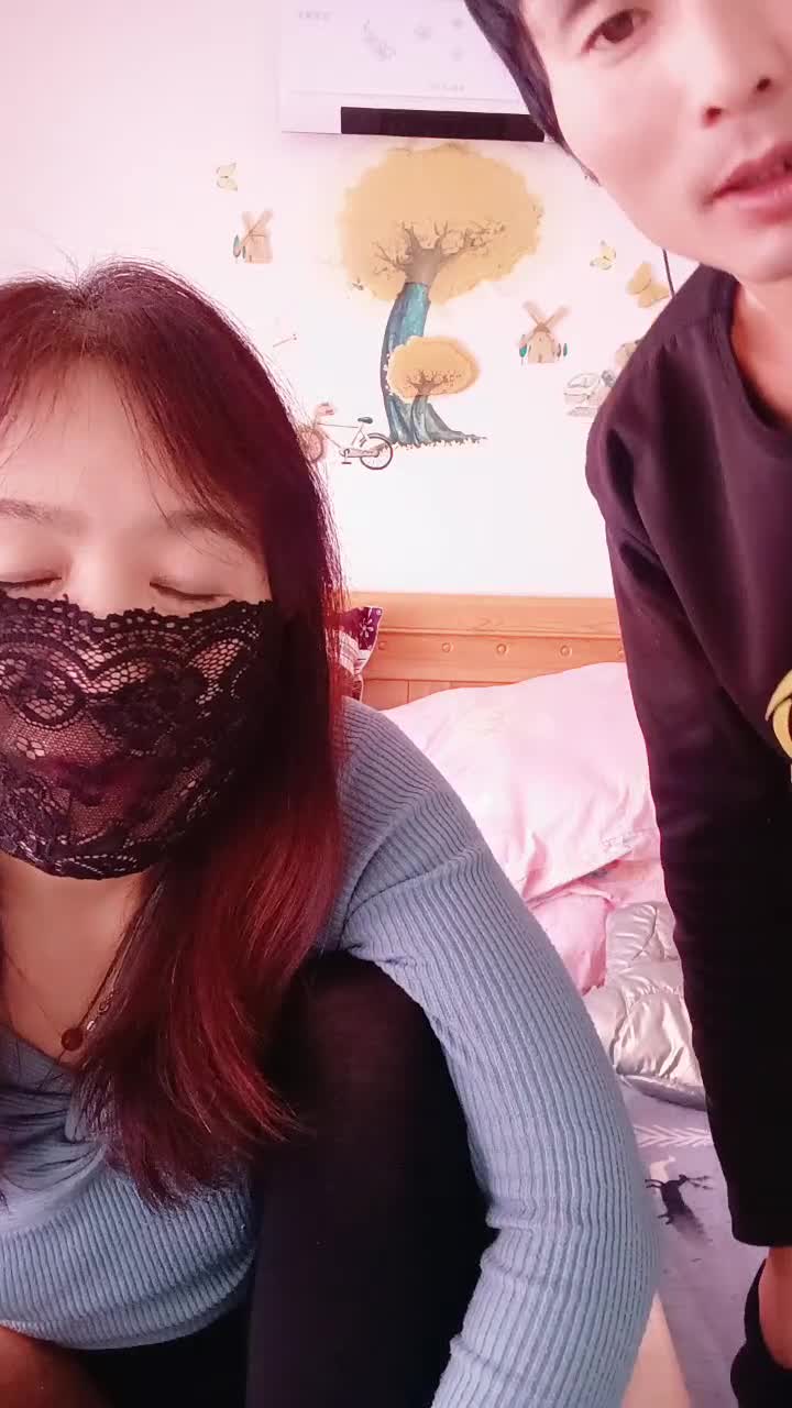 风骚熟女【丈母娘疼女婿】顶级淫荡~骚货自慰喷水~淫语啪啪【20V】 (17)