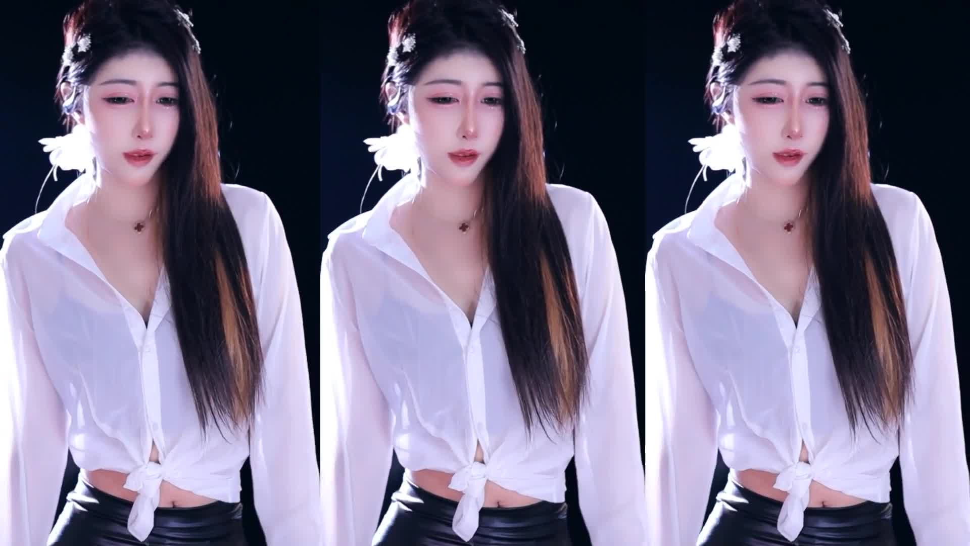 虎牙 奶音沫沫-FJ 2024-01-21 180430-0011