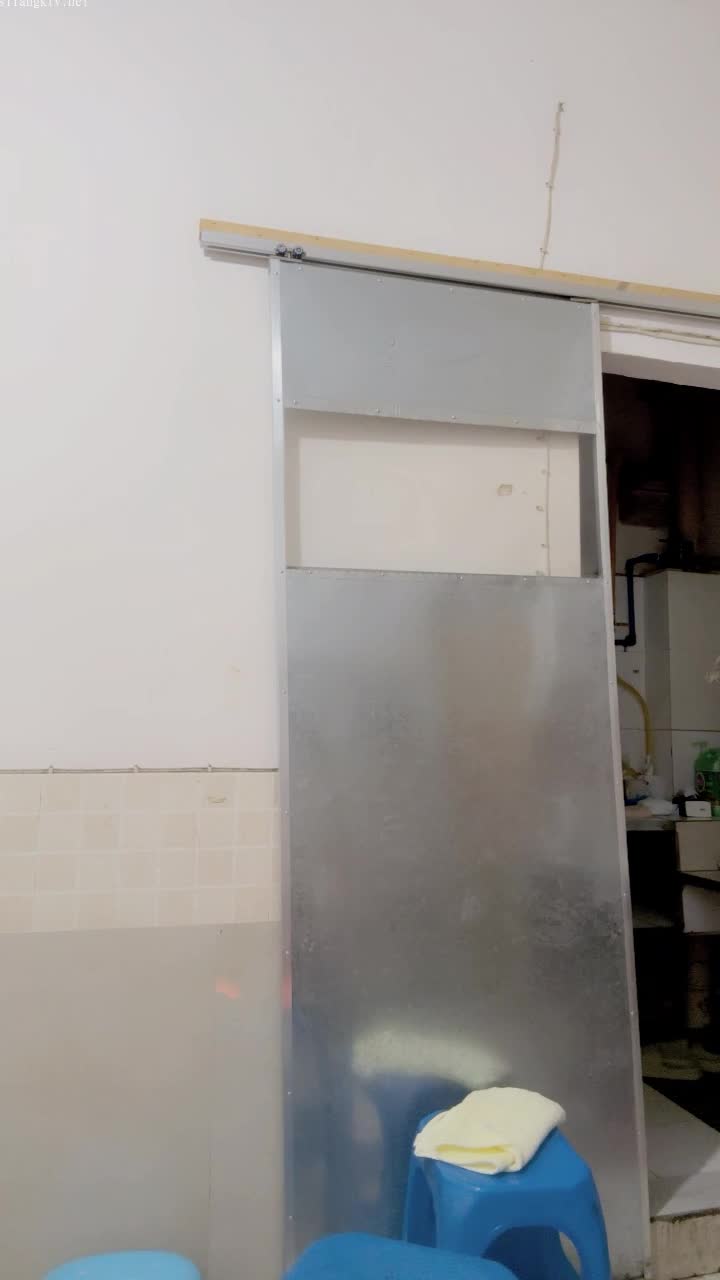 G奶超市收银员【欣欣月儿】部分门票房 极品美乳~骚舞~道具自慰狂插【37v】 (30)