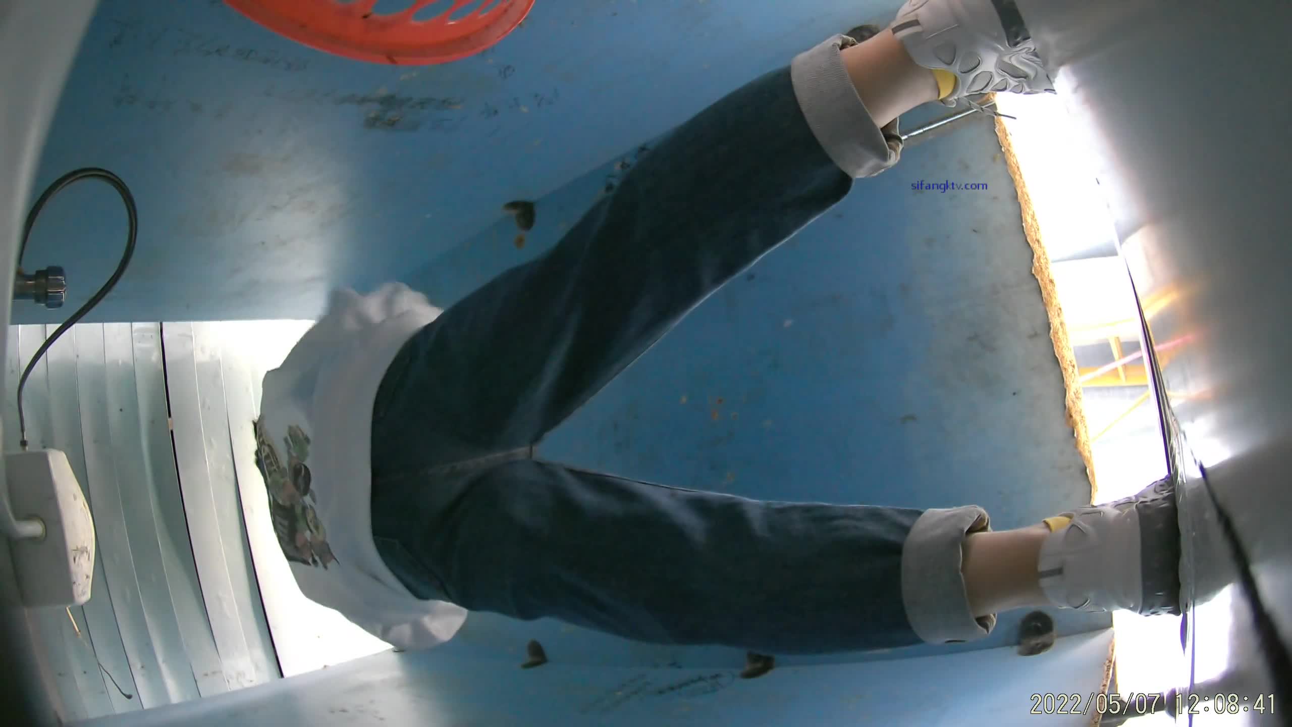 某房流出【商场女厕全景后拍】少妇 小姐姐 拉屎撒尿合集【296V】 (89)