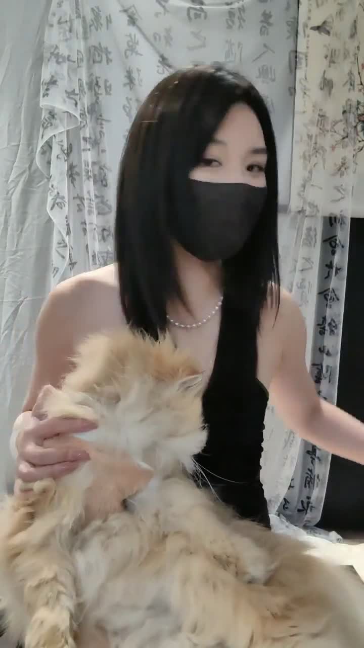 裸体写书法 上戏表演系专业演员【繁花女主角】裸舞~道具狂插流白浆~【29v】 (6)