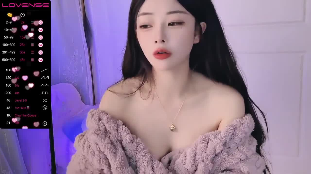 巨乳女神 舔自己大奶【0O0O_00O-O00O0】高冷女神~!全裸热舞~跳蛋黑牛狂震【14v】 (4)