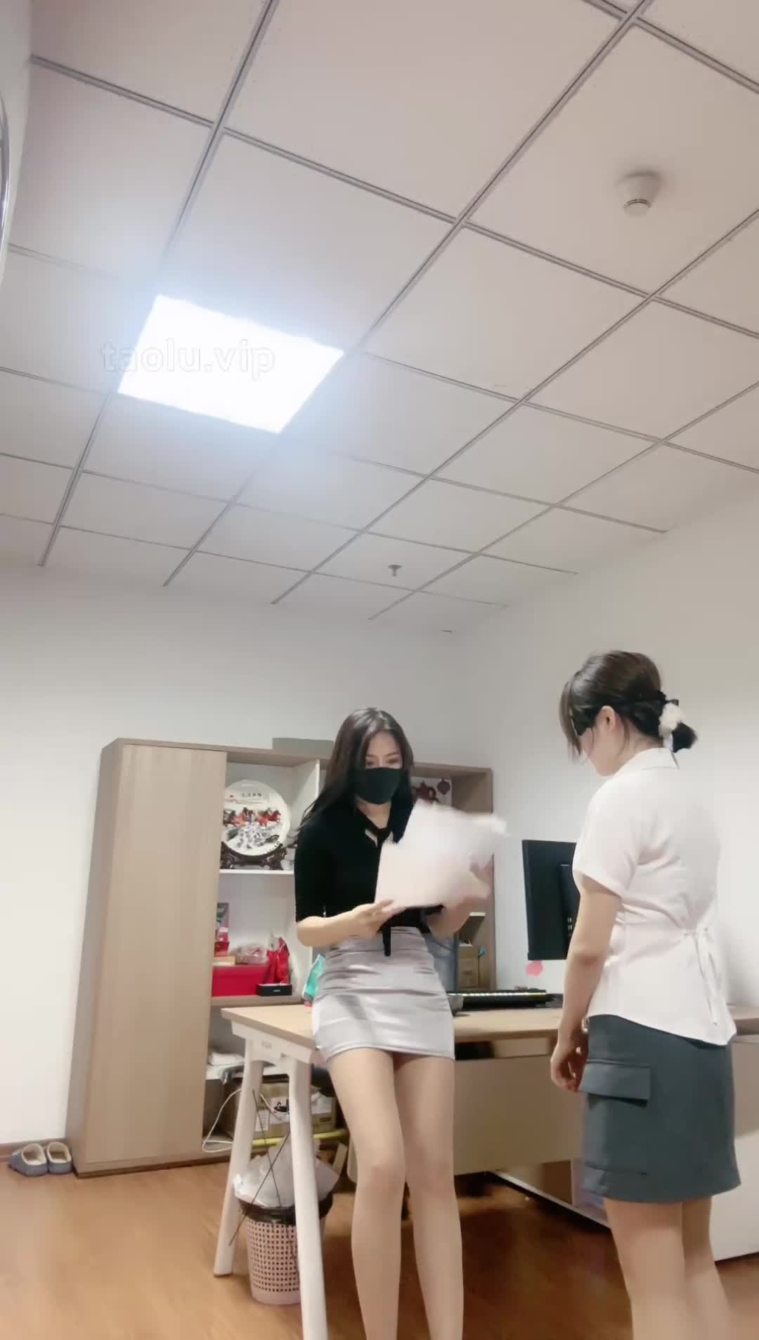 套路直播妆主大大调教贱狗合集【11V】 (9)