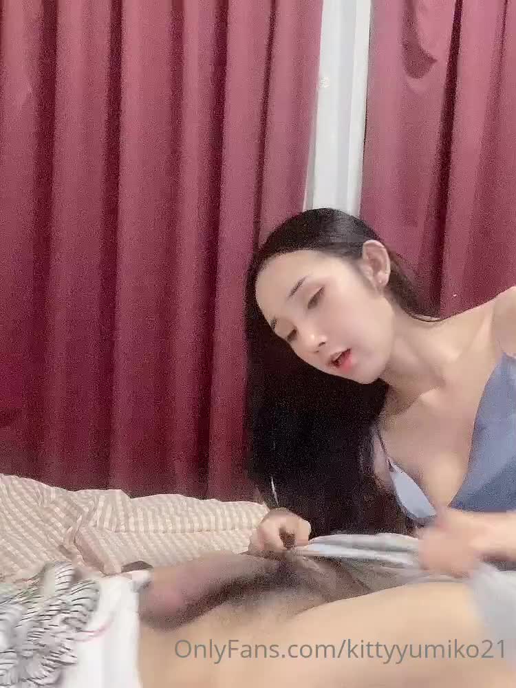 TS伪娘人妖❤️Kittyyumiko❤️喜欢和直男做 甜美可爱的外表下长着一根大肉棒 反差感十足！【219V】 (192)