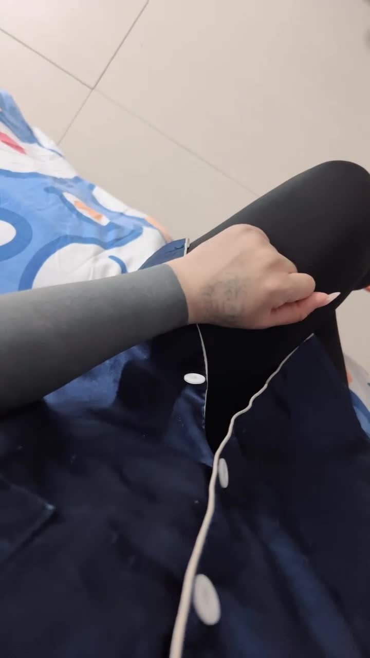 【海超人和大洋游侠】纹身美女~奶钉舌环~柔逼挑逗诱惑[40v] (5)