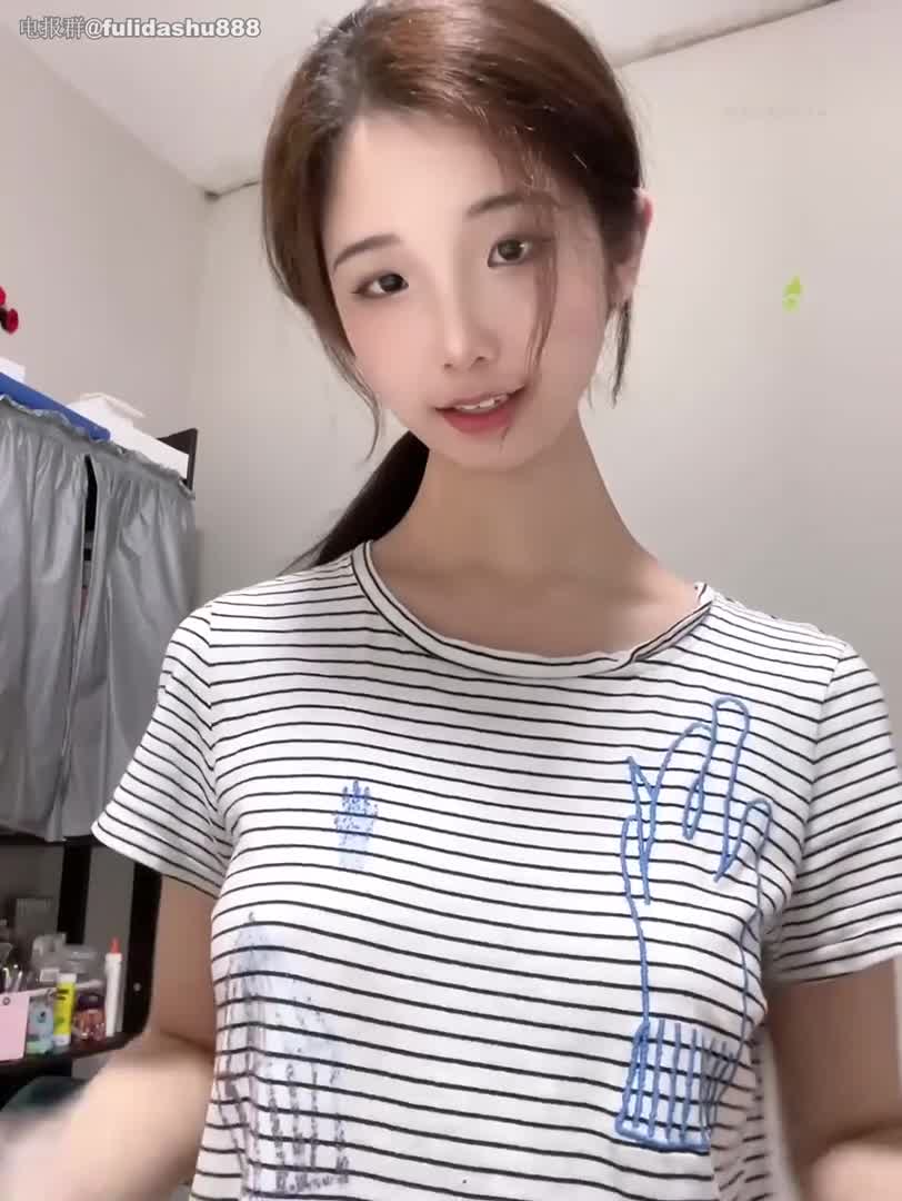 抖音风露脸反差婊  裸舞卡点自慰反差合集【1000 v】 (622)