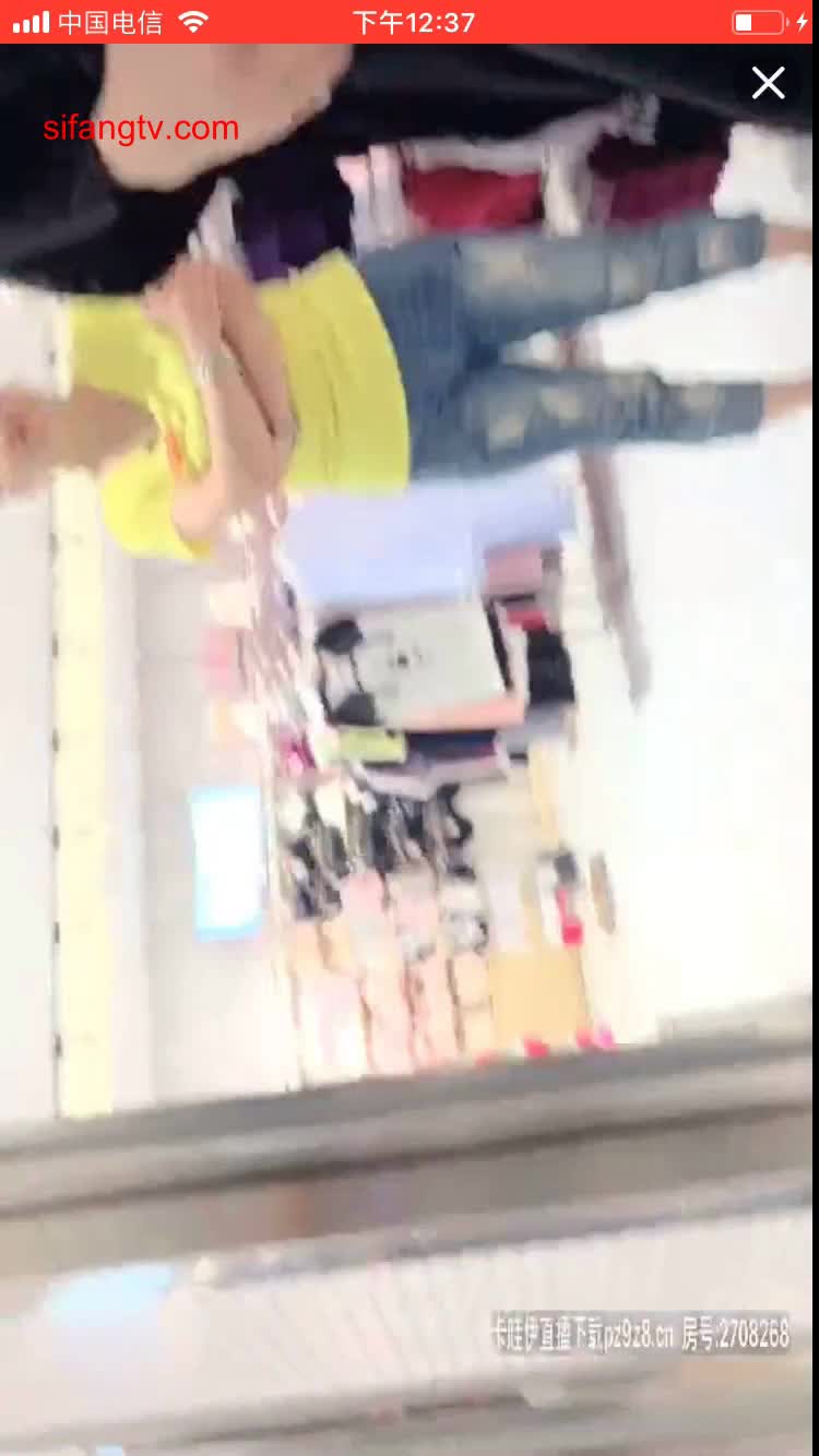 【大三涵玥】野外商场试衣间裸露~玩跳蛋~车里口爆潮喷【18V】 (14)