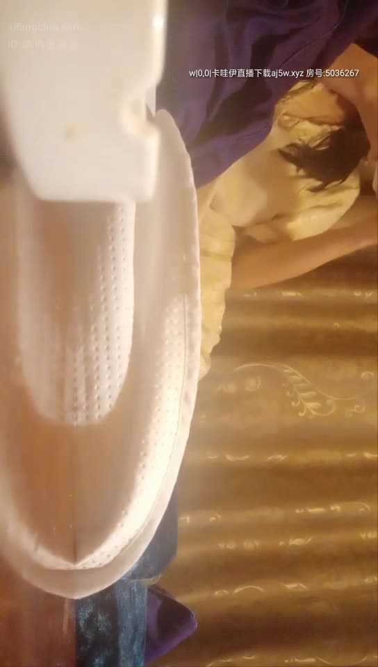 【主播你是谁的可爱】勾搭按摩哥啪啪【75V】  (1)