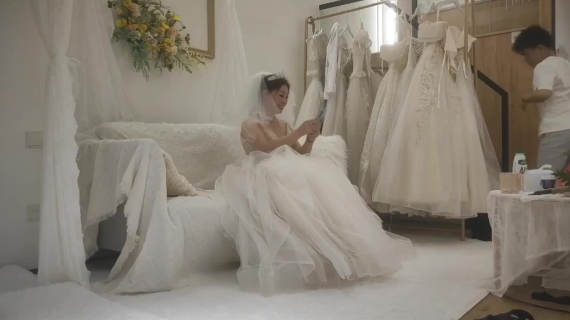  吃鸡激情啪啪  撅着屁股挨操 极品韵味【28V】 (28)