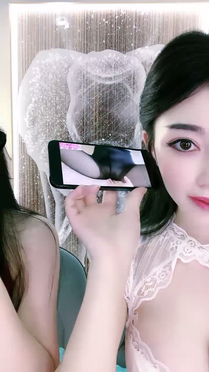 姐妹花绿播【橙子】极品姐妹~雪白酥胸~勾引诱惑【31V】 (30)