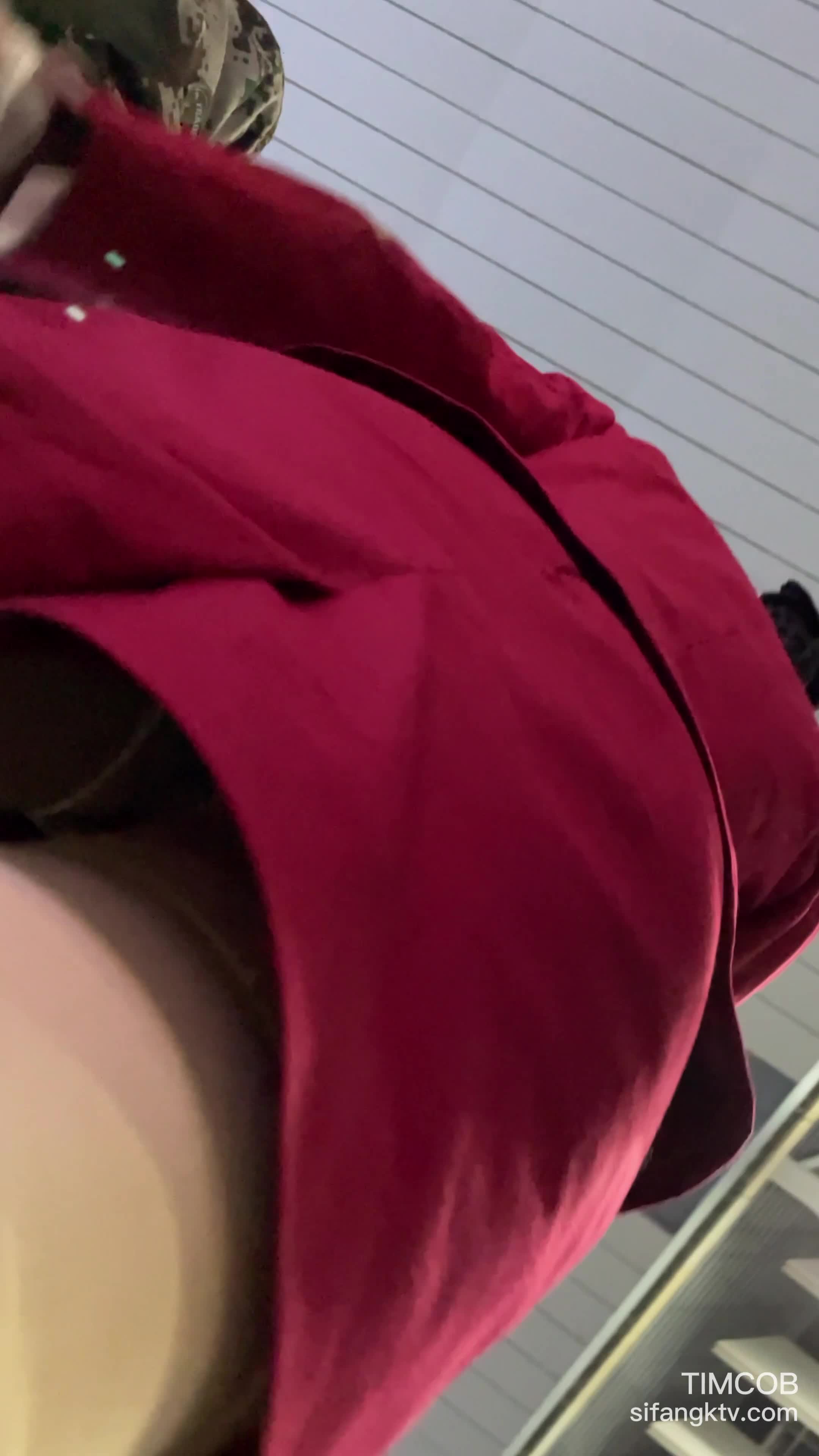 大神极限抄底 各种透网骚丁 透明蕾丝内 无内 尽情展示 【130V】 (50)