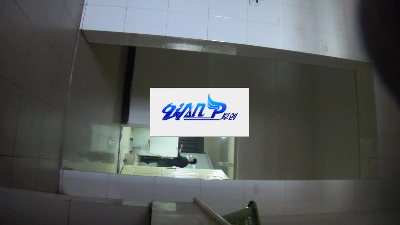 Qian-P系列 商场厕拍合集，超清特写 阴毛阴唇清晰可见 好多高颜值 白领 学生妹【600v】 (2)