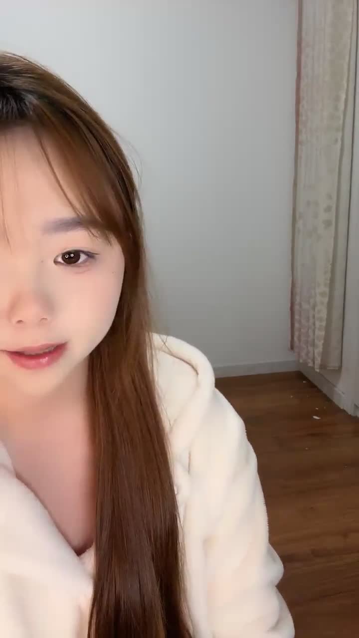 抖奶裸舞【网速卡小侠】直播抠逼自慰 掰穴特写【18v】 (14)