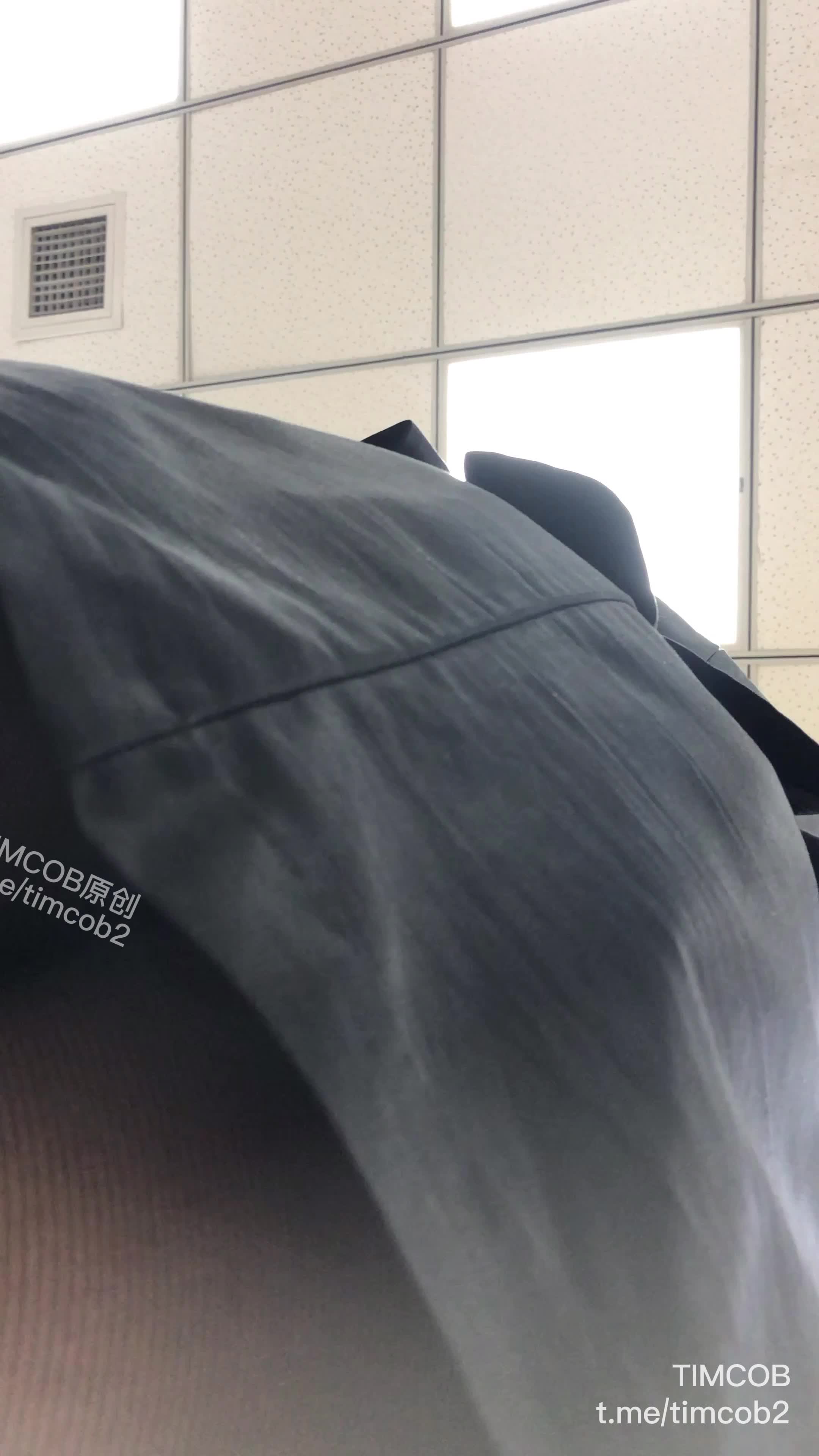 大神极限抄底 各种透网骚丁 透明蕾丝内 无内 尽情展示 【130V】 (51)