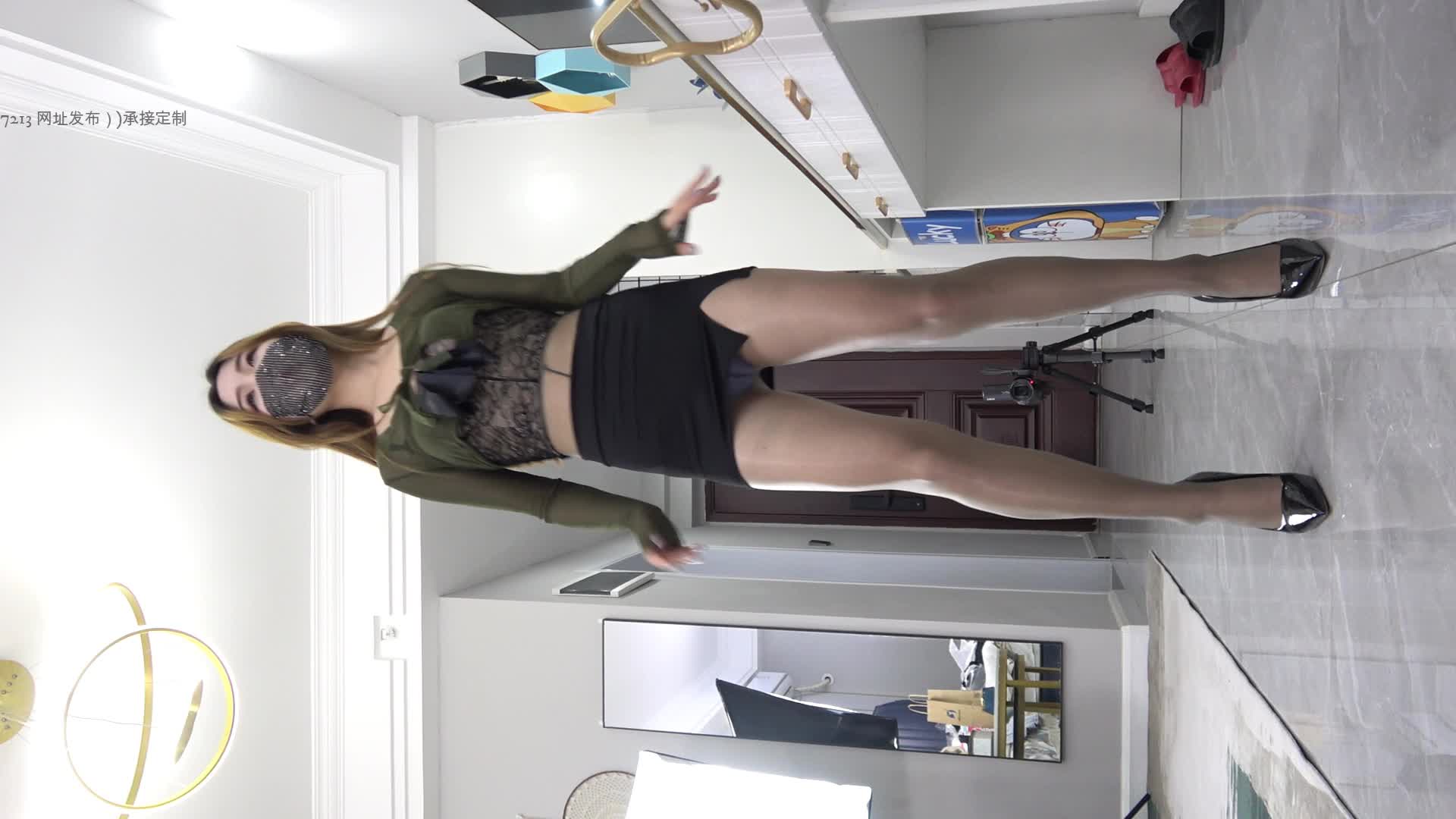 自整理高颜值内涵骚舞  黑丝美腿 齐逼包臀裙  【25V】 (22)