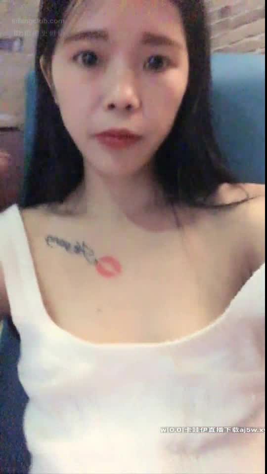 露出主播 网吧露奶 口交野战【小母狗很骚】公园商场 露出 WC自慰潮喷【80v】 (2)