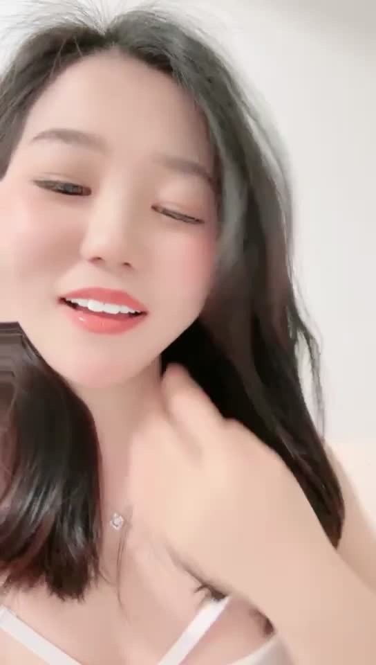 白嫩邻家大姐姐 脸点同框【玖儿暖暖】合集，天天跳蛋不离骚逼【17v】 (16)