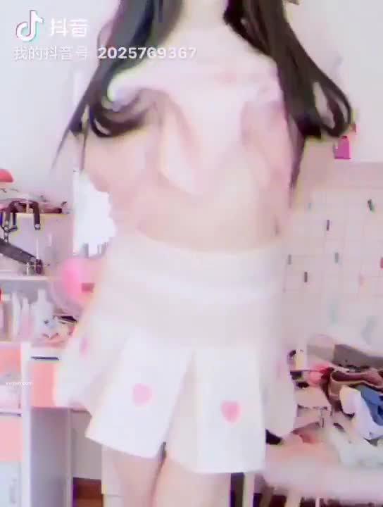 用成人的方式打开抖音 各种抖音风抖奶热舞合集[2100V] (902)