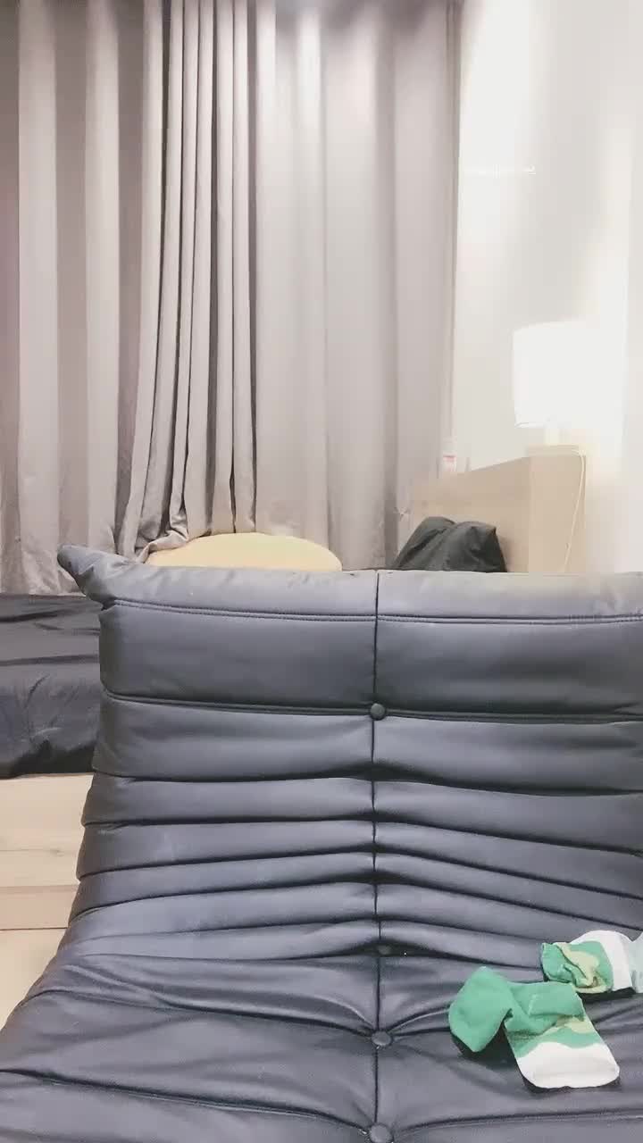 G奶尤物【大啵啵】原子级巨乳抖奶~道具自慰~粉逼~裸舞晃晕【16V】 (13)