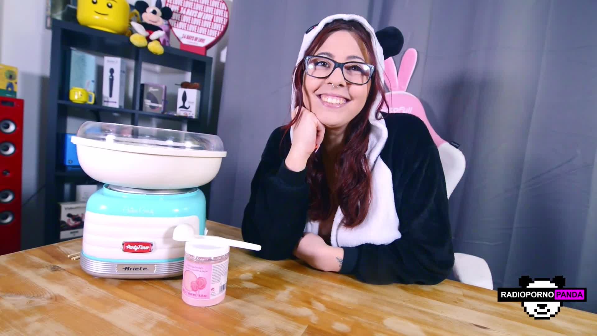 Parliamo delle sorellastre nel porno (ph624574e0ae954)