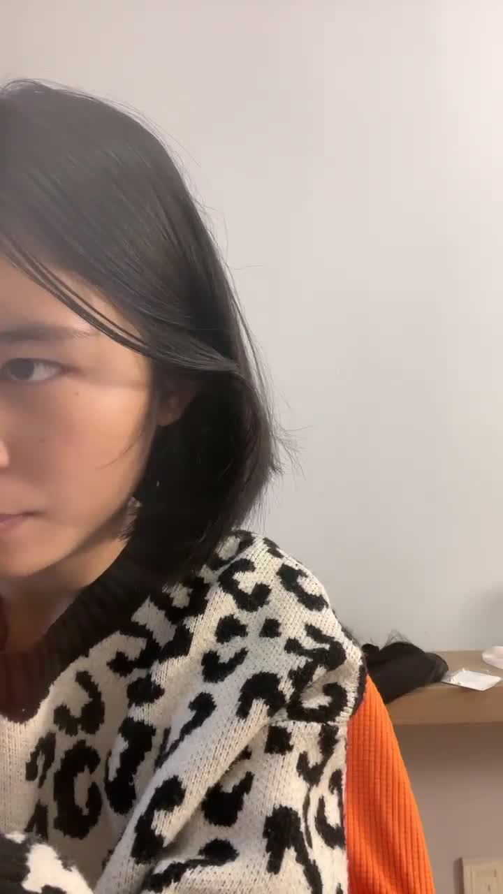 舞蹈御姐【黑蝴蝶逼】舞蹈学妹~激情骚舞~道具自慰狂插喷水了【37V】 (10)