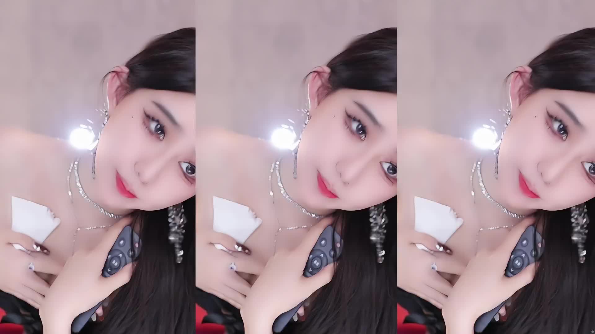 虎牙性感丝袜女神RDVIKI 斗鱼王雨檬呀 2024年2月 直播切片及热舞合集 【124V】 (8)