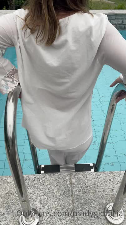 绳艺大师给熟女来个全套SM龟甲缚，奶子上还要贴个血滴子，狂虐这对极品大奶子【200V】 (123)