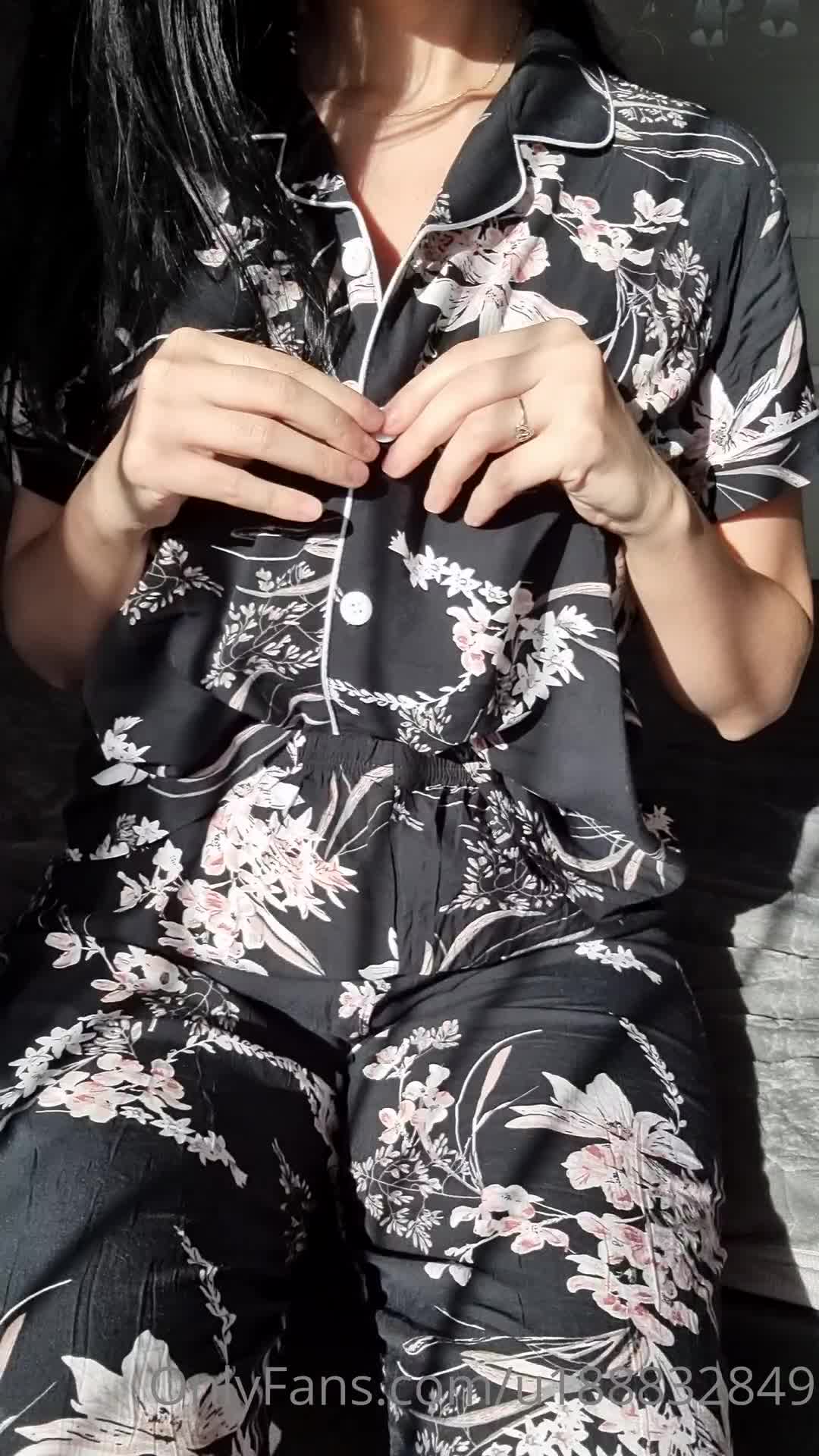 完美乳型翘臀骚货啪啪紫薇视频❤️atomicbrunette18（OnlyFans）❤️图片 视频合集【322V】1 (3)