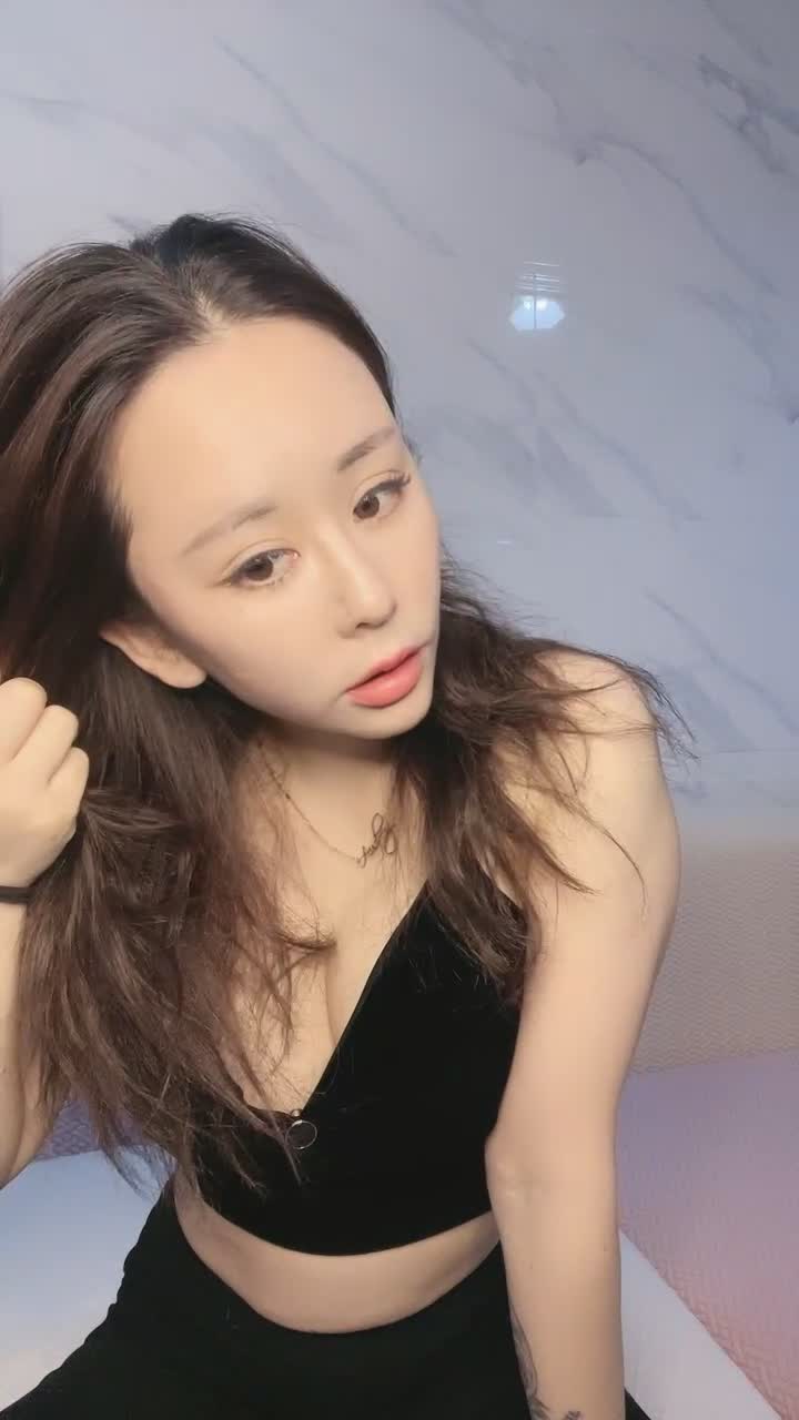 百位极品反差母狗性爱精选『极品骚货』，人前端庄优雅女神人后淫荡反差母狗，性感纹身【241V】 (6)