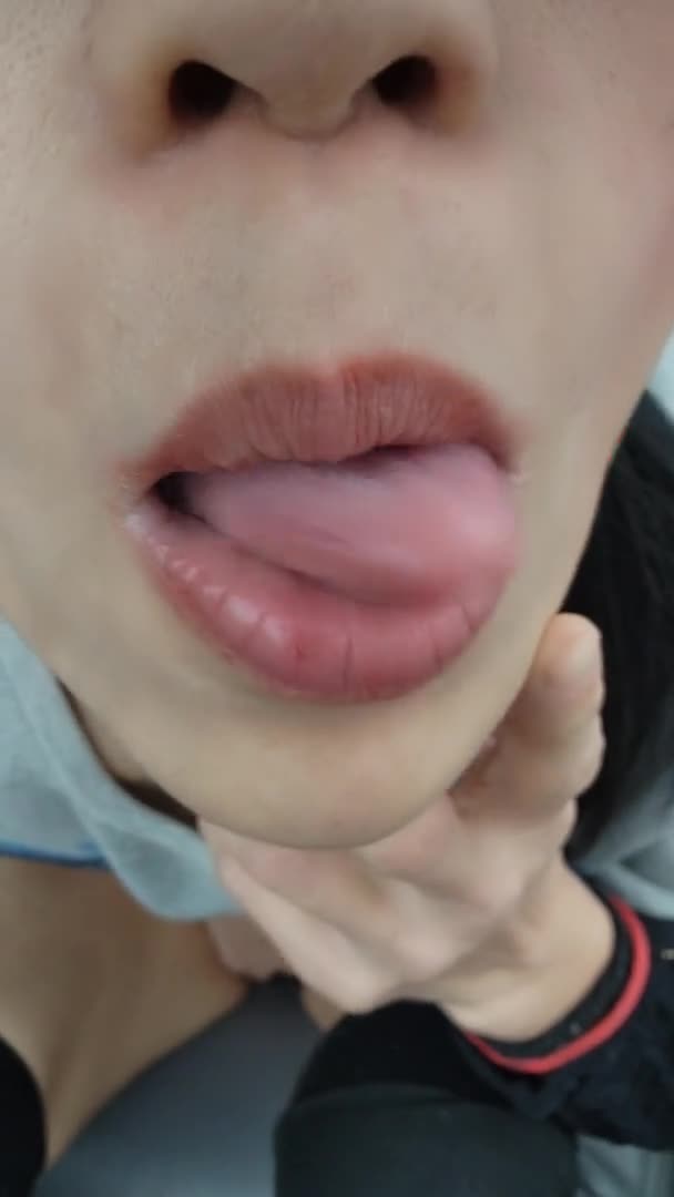 中国熟女在车里手淫 (63d6b2452af4c)