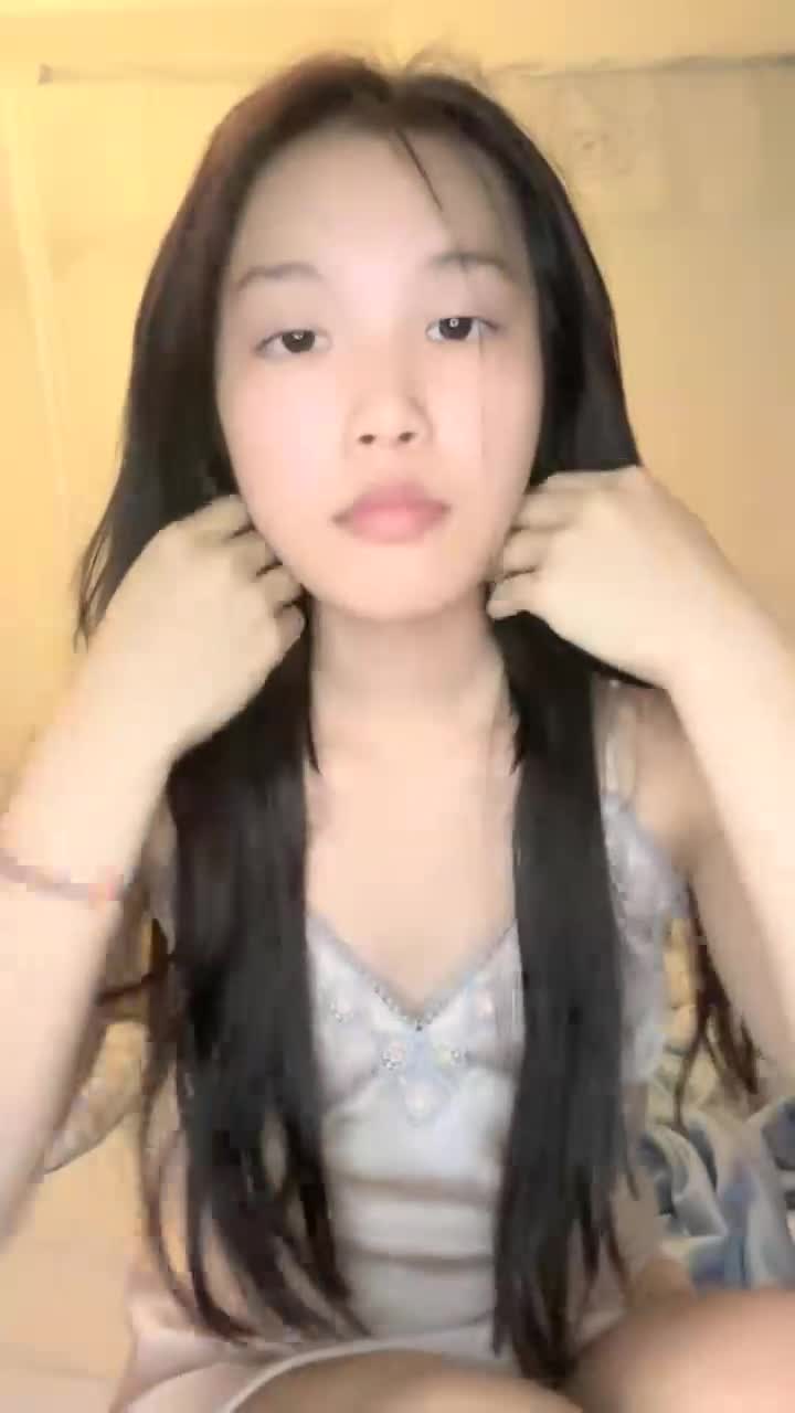 清纯学妹【桃子鱼】邻家女神~清纯学妹~跳蛋道具抽插~大屌狂干【85V】 (61)