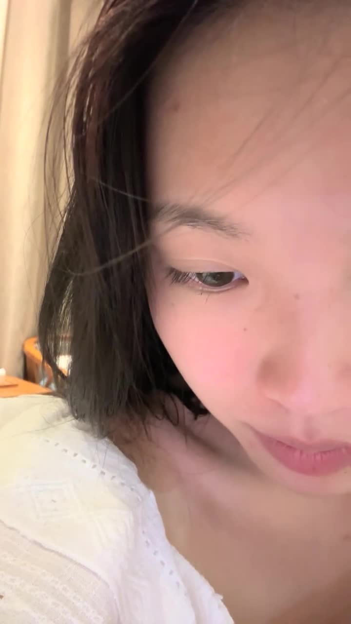 清纯学妹【桃子鱼】邻家女神~清纯学妹~跳蛋道具抽插~大屌狂干【85V】 (8)