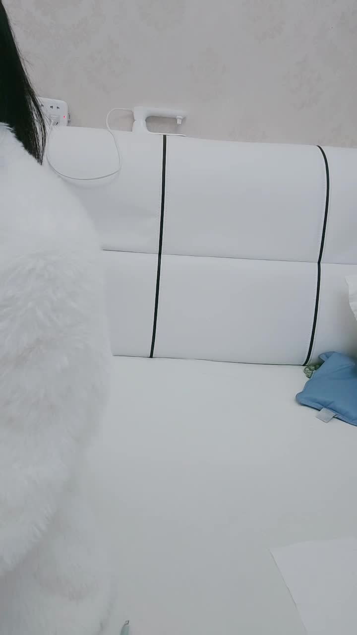 完美御姐~复出【熙颜】转绿播~清纯白丝【16V】 (15)