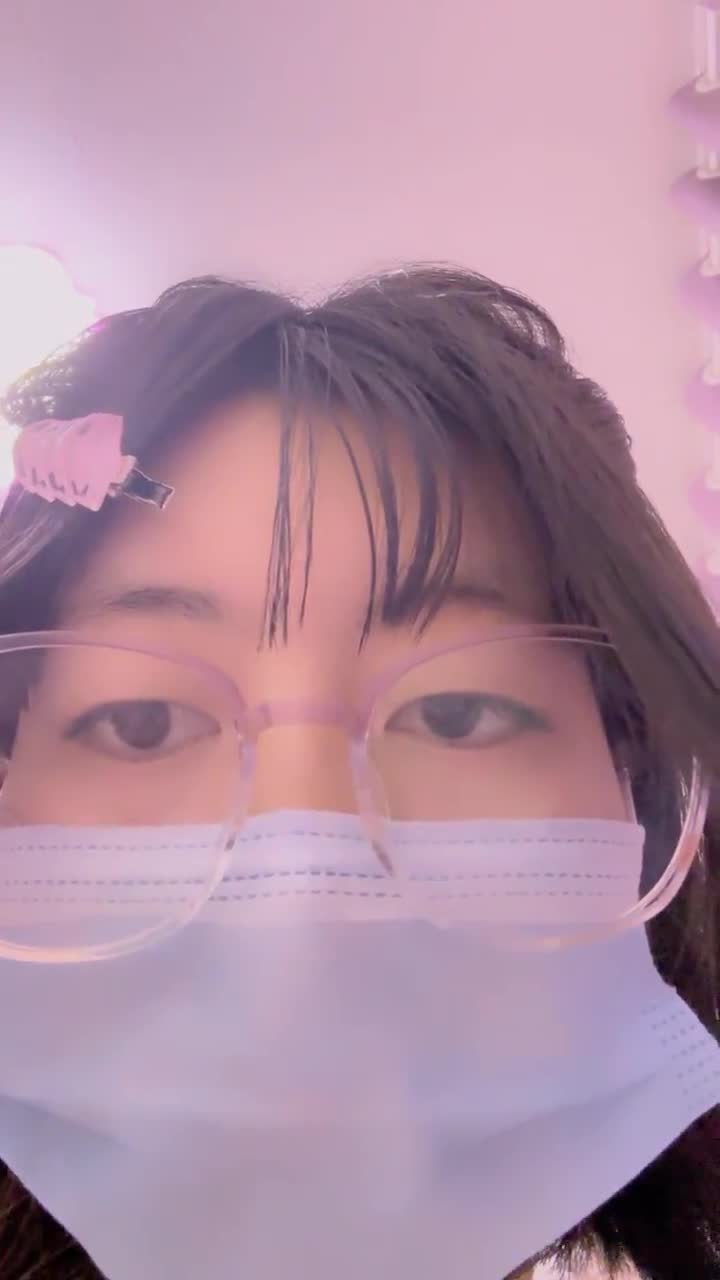 超嫩极品学妹【毛桃幺】极品粉嫩鲍鱼~真想舔一口啊~冒白浆【30V】 (25)