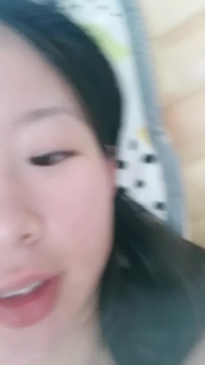 【大一清纯小学妹】巨乳学妹~! 户外跳蛋~掰穴特写~流浆【44v】 (17)