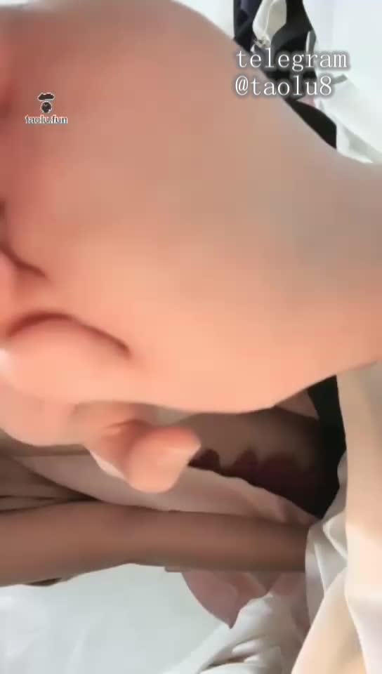 高清_第一视角控制射精6续集_芃芃大人