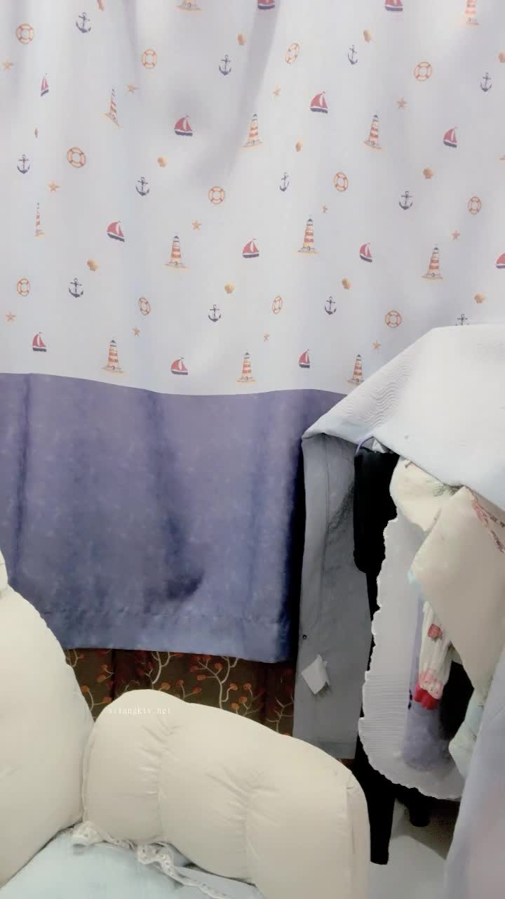 【良家小少妇呀】清秀人妻~跳蛋爽震~无套啪啪边挤奶水【18V】 (18)