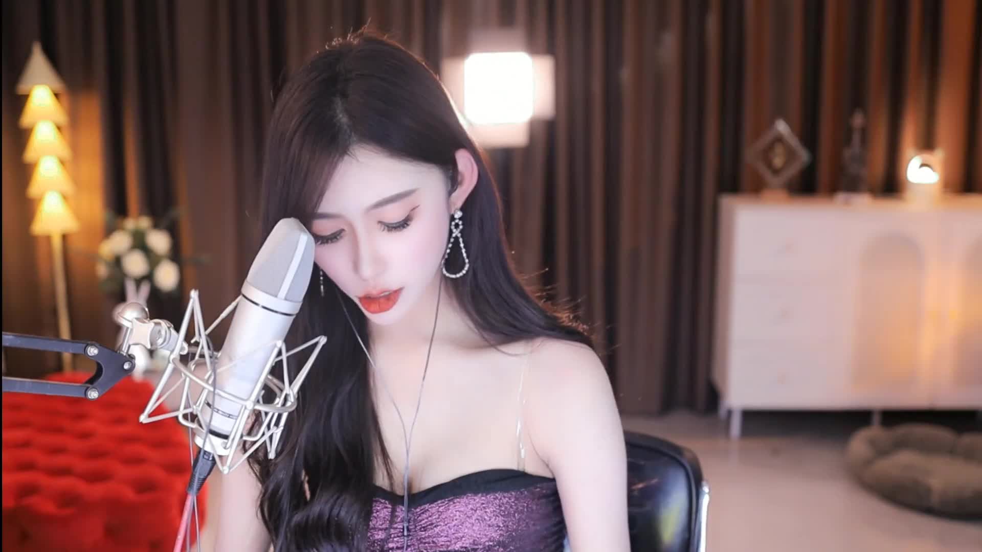 虎牙性感腿王-正恒、长腿兮兮 2024年2月直播切片及热舞合集 【206V】 (36)