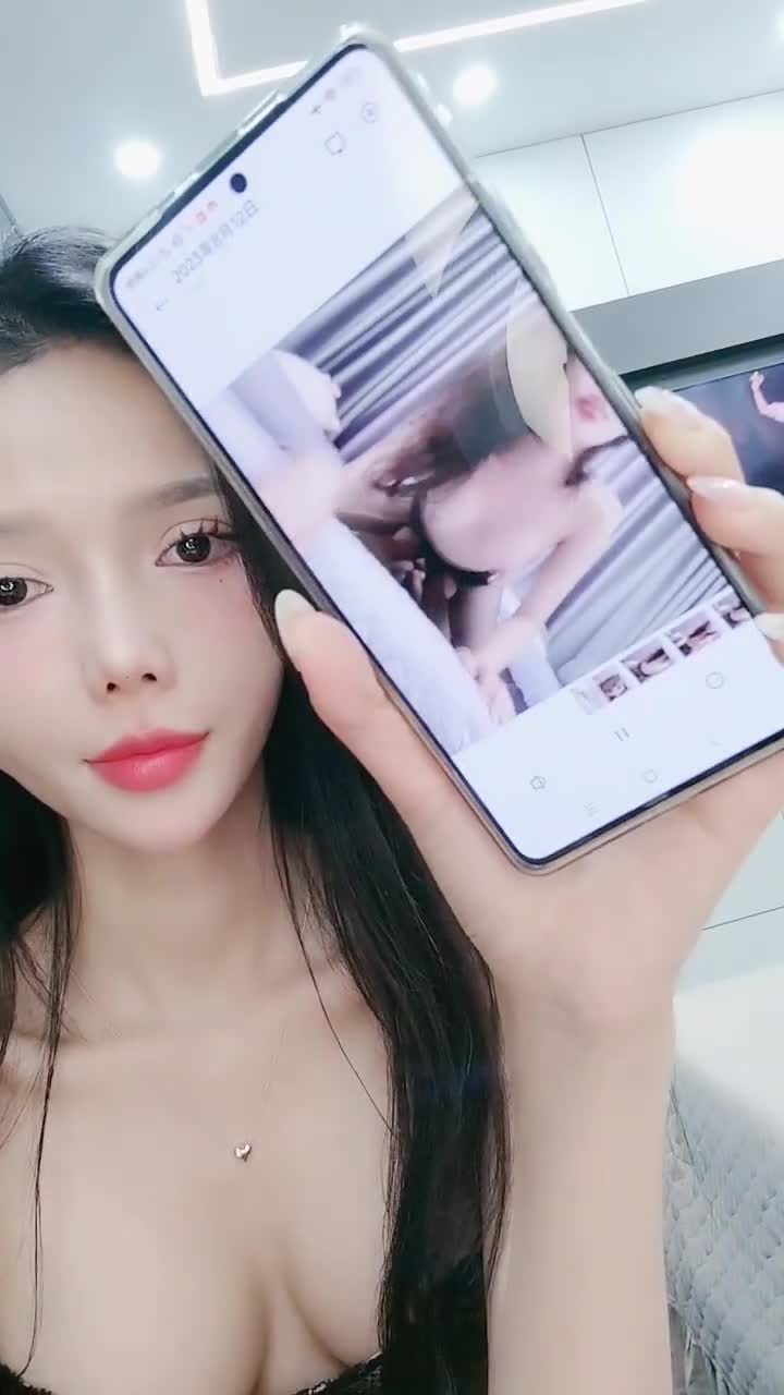 高颜值绿播~P2完【小baby】完美身材~A4腰翘臀~诱人美脚锁骨【16V】 (12)