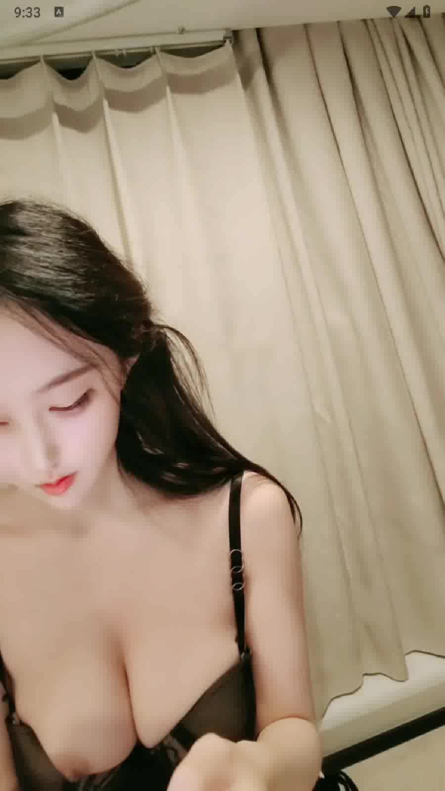 绿播初下海【垂耳兔3】38D粉嫩大馒头~逼逼也很肥~粉嫩鲍鱼【11V】 (10)