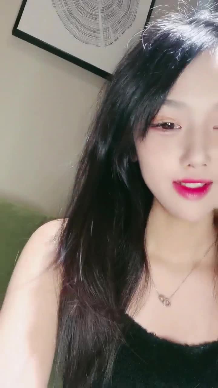 颜值女神【楚歌】极品露脸裸舞，跳蛋自慰诱惑，10-12月直播合集【37V】 (8)