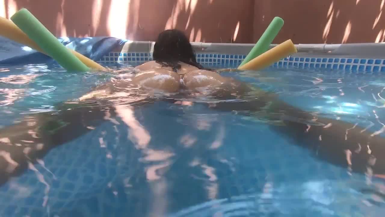 【自整理】两个大屁股上下叠加在一起，四个洞任我遨游！【134V】 (105)