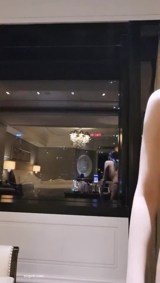 前凸后翘 美乳御姐【幽幽大美女】部分收费房 性感裸舞 自慰诱惑【56v】 (54)