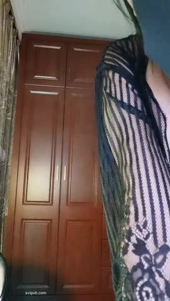 前凸后翘 美乳御姐【幽幽大美女】部分收费房 性感裸舞 自慰诱惑【56v】 (28)