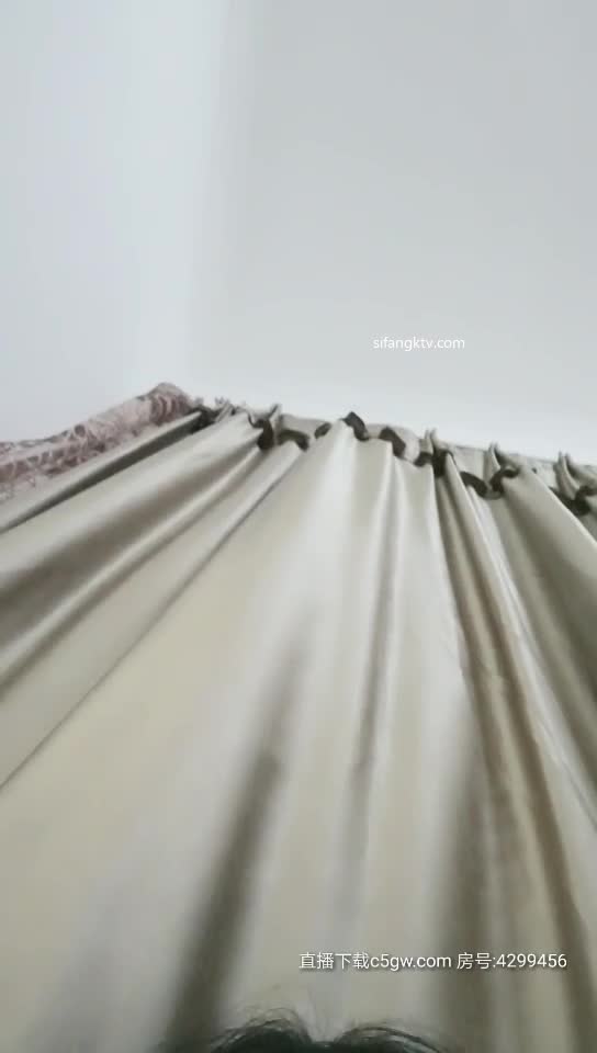 某幼教老师【幼湿】上课跳蛋塞逼~户外游乐园公厕玩弄阴穴~特写道具假屌插逼~相当刺激！【49v】 (25)