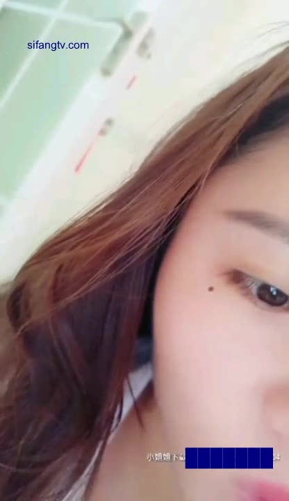 户外跳蛋【佛系少女琪宝】极品美女户外跳蛋喷水~在家大秀【39V】 (32)