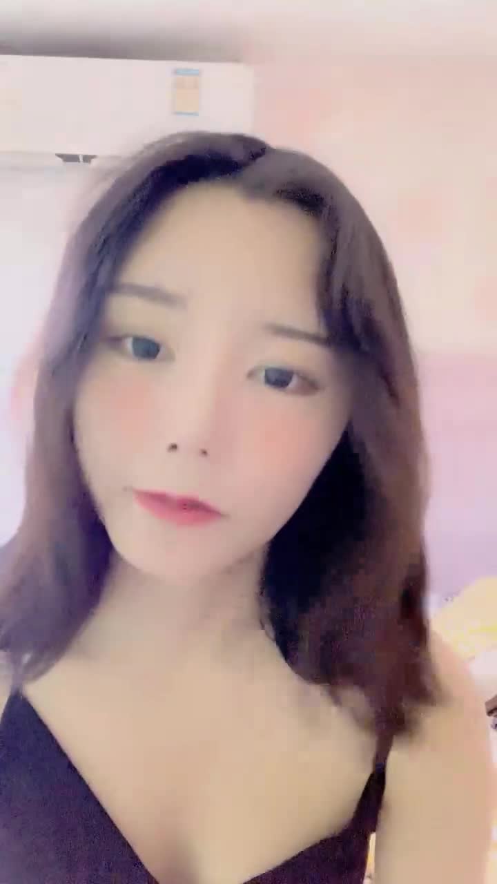 清纯校花学妹【藏娇闺女】宿舍偷播~沐浴道具抽插~激情啪啪【57V】 (57)