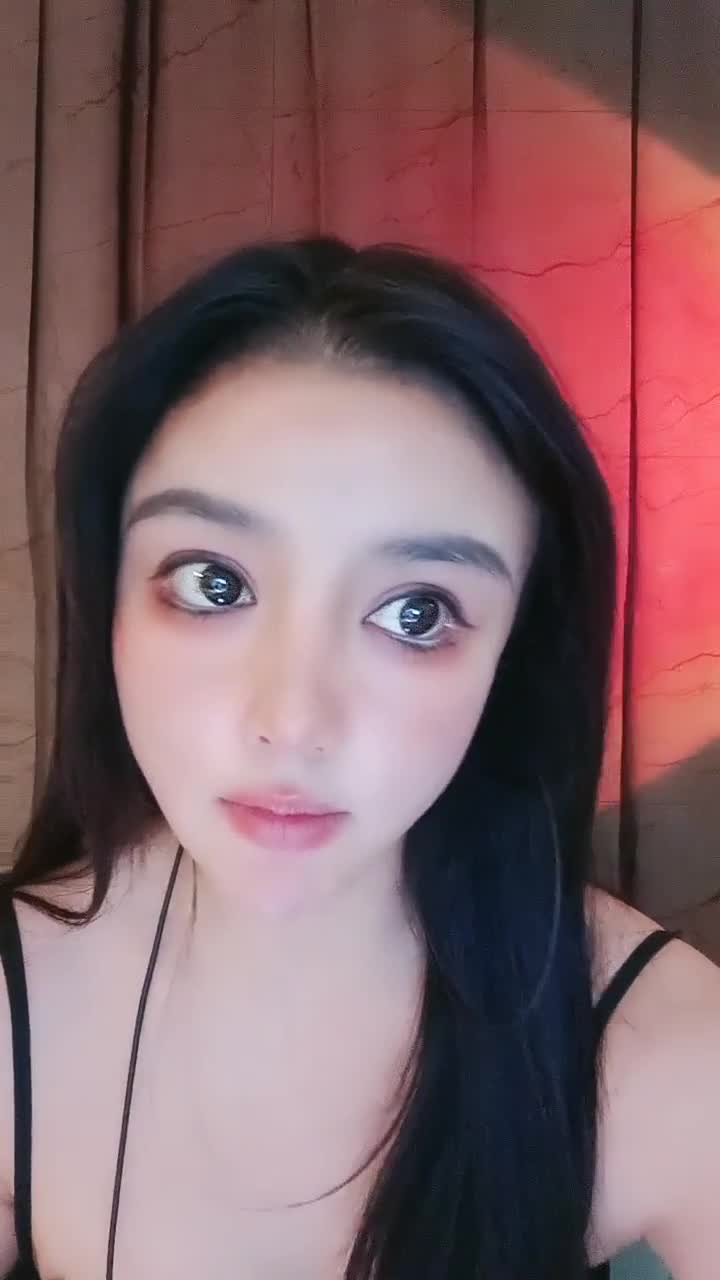 12月新合集~多才多艺的女神大秀【姑奶奶】尺度全开啊~扣逼喷水了【16V】 (16)